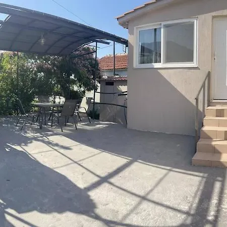 Four Seasons House * Αργοστόλι