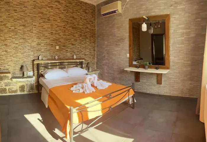 Four Seasons House *